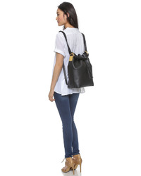 schwarzer Leder Rucksack von Sophie Hulme