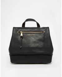 schwarzer Leder Rucksack von Fiorelli