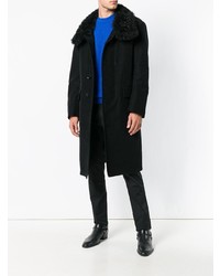 schwarzer Mantel mit einem Pelzkragen von Tom Ford