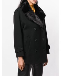 schwarzer Mantel mit einem Pelzkragen von Moschino
