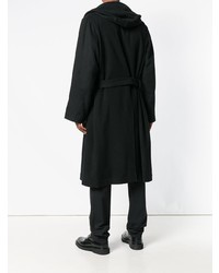 schwarzer Mantel von Yohji Yamamoto