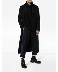 schwarzer Mantel von Haider Ackermann