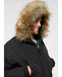 schwarzer Parka von Crosshatch