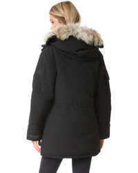 schwarzer Parka von Canada Goose