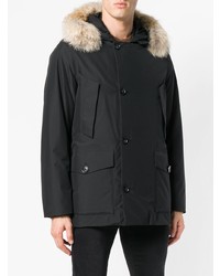 schwarzer Parka von Woolrich