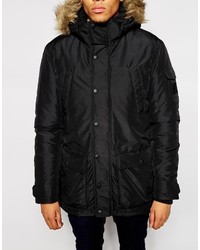 schwarzer Parka