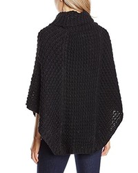 schwarzer Poncho von Madonna