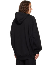 schwarzer Pullover mit einem Kapuze von McQ