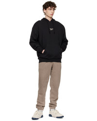 schwarzer Pullover mit einem Kapuze von Reebok Classics