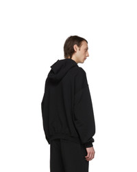 schwarzer Pullover mit einem Kapuze von Haider Ackermann