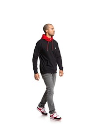 schwarzer Pullover mit einem Kapuze von DC Shoes