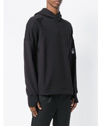 schwarzer Pullover mit einem Kapuze von CP Company