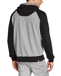 schwarzer Pullover mit einem Kapuze von Puma