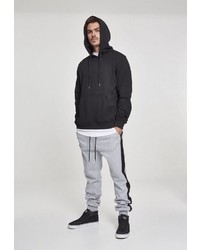 schwarzer Pullover mit einem Kapuze von Urban Classics