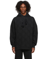 schwarzer Pullover mit einem Kapuze von We11done