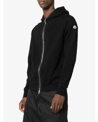 schwarzer Pullover mit einem Kapuze von Moncler