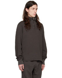 schwarzer Pullover mit einem Reißverschluss am Kragen von Les Tien