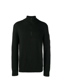 schwarzer Pullover mit einem Reißverschluss am Kragen von CP Company