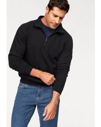 schwarzer Pullover mit einem Reißverschluss am Kragen von Fruit of the Loom