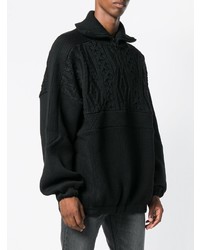 schwarzer Pullover mit einem Reißverschluss am Kragen von Balenciaga