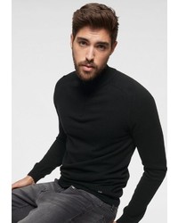 schwarzer Pullover mit einem Reißverschluss am Kragen von Strellson