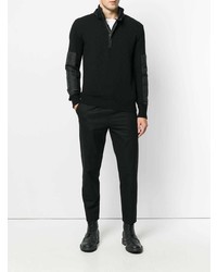 schwarzer Pullover mit einem Reißverschluss am Kragen von MONCLER GRENOBLE