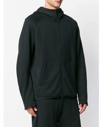 schwarzer Pullover mit einem Reißverschluß von Nike