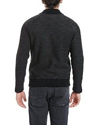 schwarzer Pullover mit einem Reißverschluß von Bench