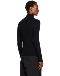 schwarzer Pullover mit einem Reißverschluß von Moncler