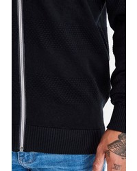 schwarzer Pullover mit einem Reißverschluß von BLEND