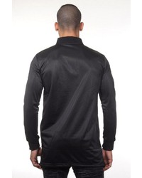 schwarzer Pullover mit einem Reißverschluß von Catch