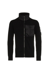 schwarzer Pullover mit einem Reißverschluß von CP Company