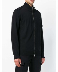 schwarzer Pullover mit einem Reißverschluß von Stone Island