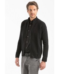 schwarzer Pullover mit einem Reißverschluß von Lufian