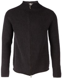 schwarzer Pullover mit einem Reißverschluß