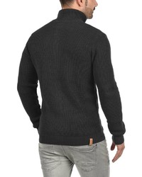 schwarzer Pullover mit einem Reißverschluß von Redefined Rebel