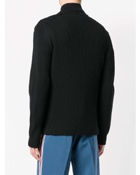 schwarzer Pullover mit einem Reißverschluß von Prada