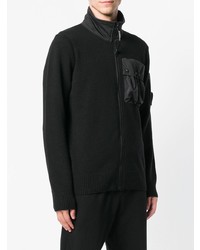 schwarzer Pullover mit einem Reißverschluß von CP Company