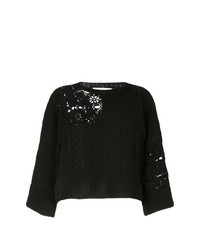 schwarzer Pullover mit einem Rundhalsausschnitt mit Flicken