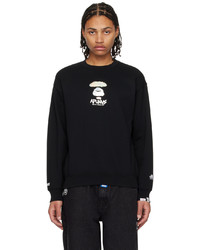 schwarzer Pullover mit einem Rundhalsausschnitt von AAPE BY A BATHING APE