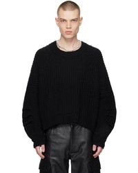 schwarzer Pullover mit einem Rundhalsausschnitt von ALTU
