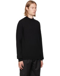 schwarzer Pullover mit einem Rundhalsausschnitt von Nn07