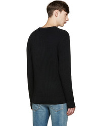 schwarzer Pullover mit einem Rundhalsausschnitt von Levi's