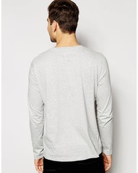 schwarzer Pullover mit einem Rundhalsausschnitt von Asos