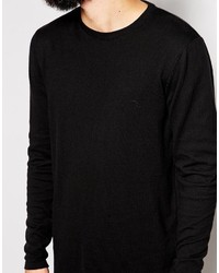 schwarzer Pullover mit einem Rundhalsausschnitt von Asos