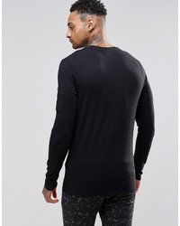 schwarzer Pullover mit einem Rundhalsausschnitt von Asos