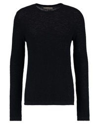 schwarzer Pullover mit einem Rundhalsausschnitt von Celio