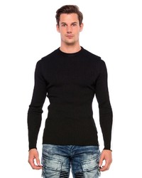 schwarzer Pullover mit einem Rundhalsausschnitt von Cipo & Baxx