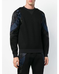 schwarzer Pullover mit einem Rundhalsausschnitt von Alexander McQueen