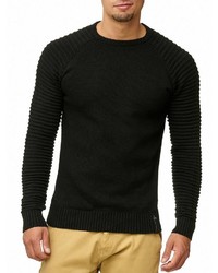 schwarzer Pullover mit einem Rundhalsausschnitt von INDICODE